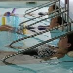 Trois femmes enceinte en train de se détendre